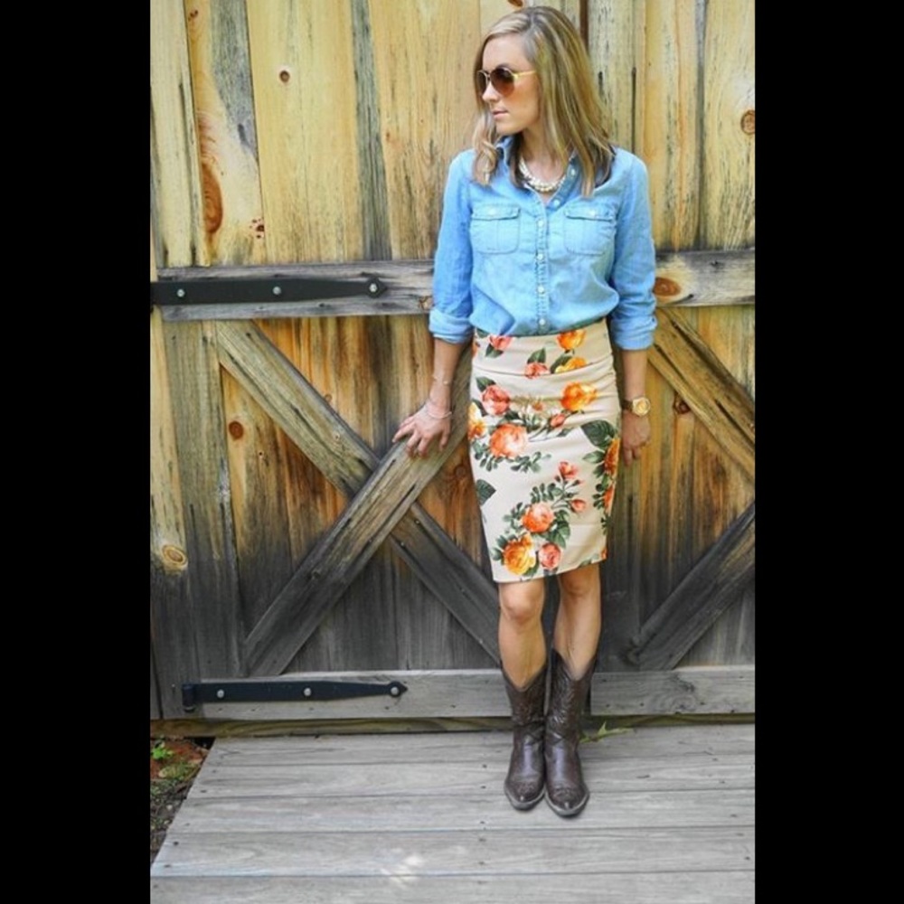 Lularoe Cassie skirt